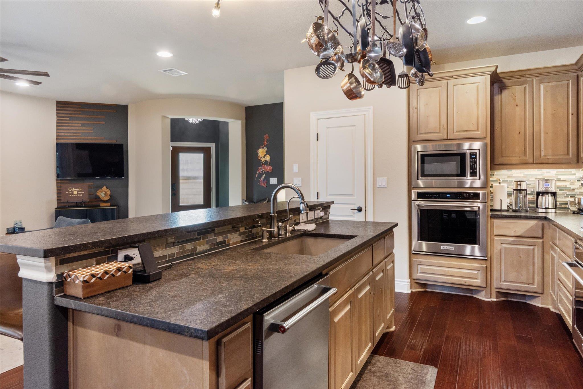 549 Clubhouse Dr # G, Georgetown, TX 78628