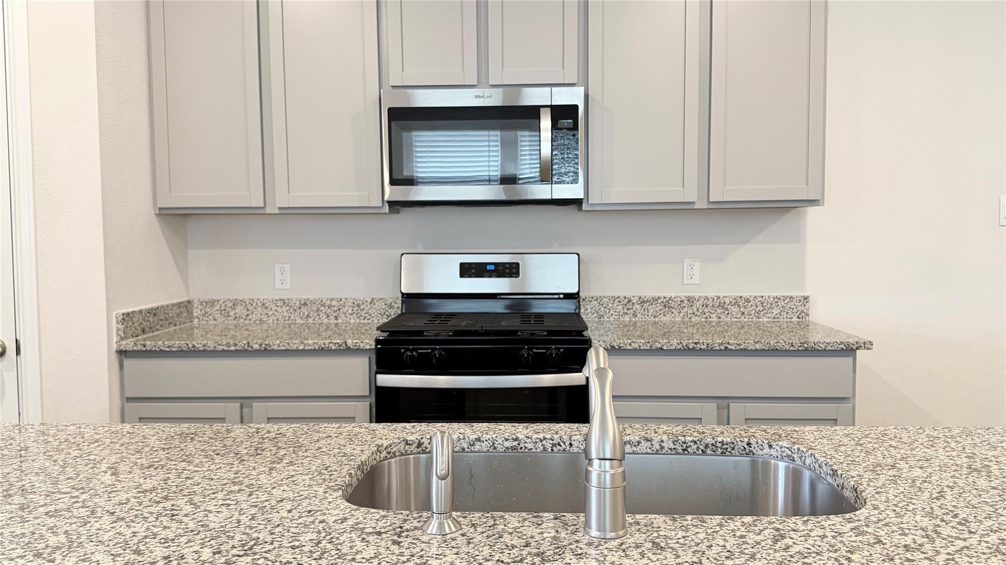 148 Arroyo Sweetwood Cir, Kyle, TX 78640