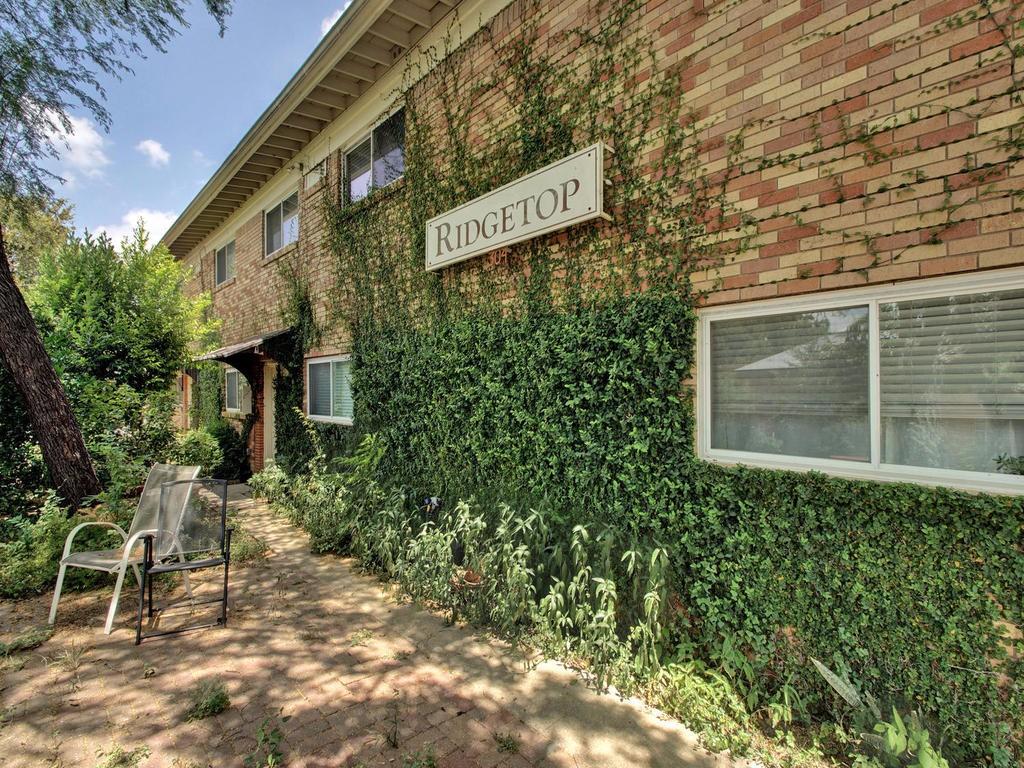 304 E 33rd St # 26, Austin, TX 78705