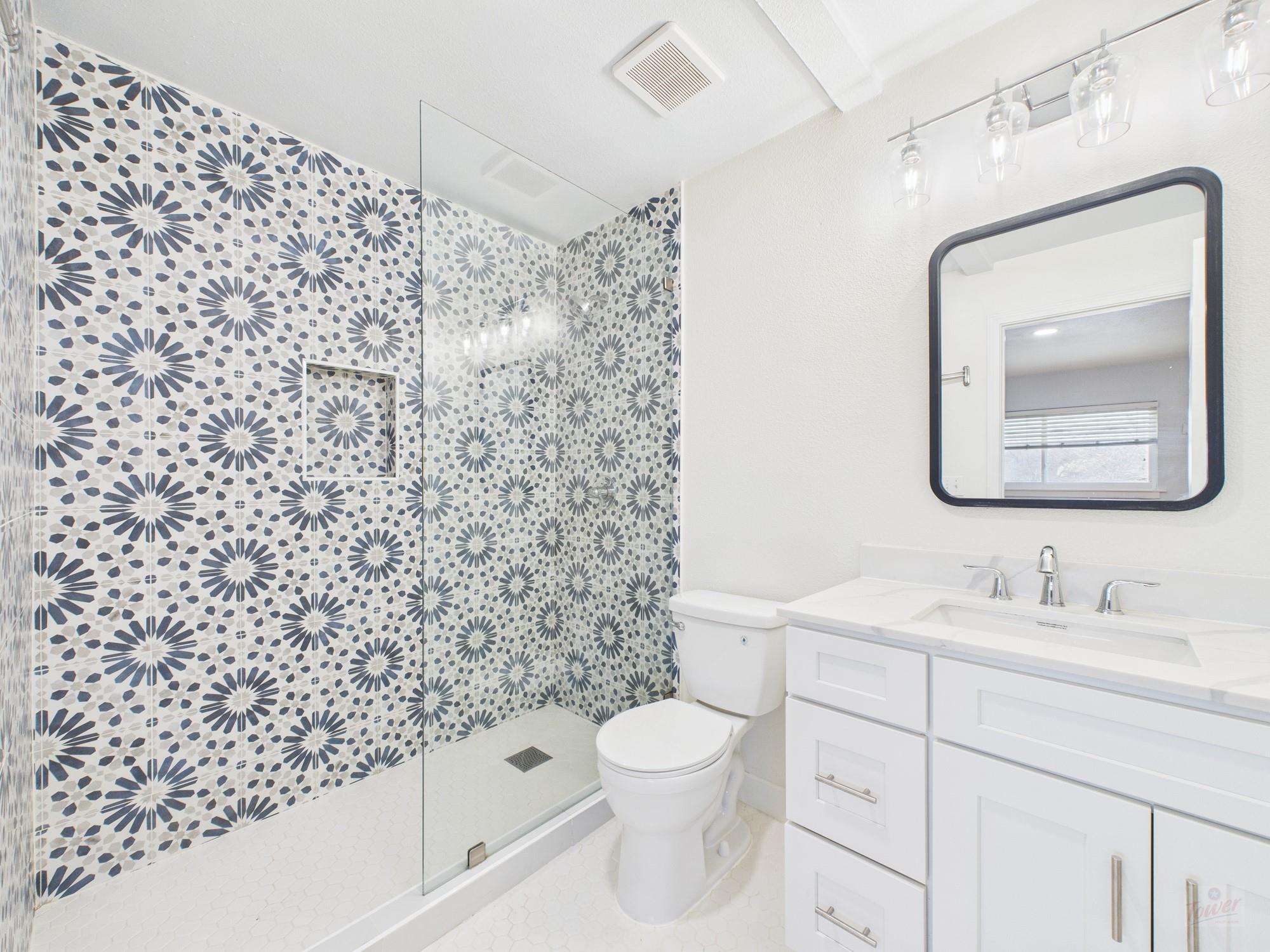 304 E 33rd St # 26, Austin, TX 78705