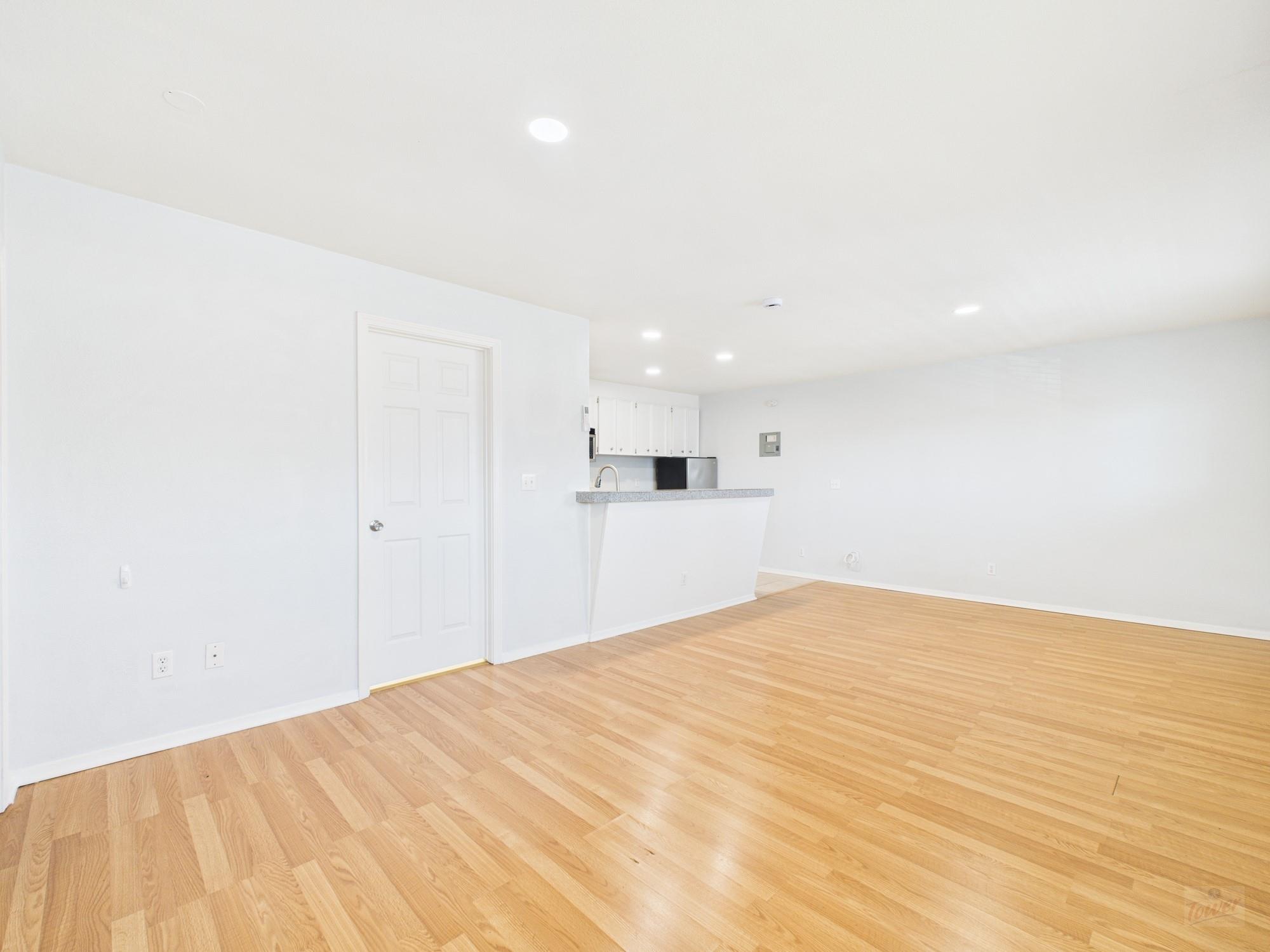 304 E 33rd St # 26, Austin, TX 78705