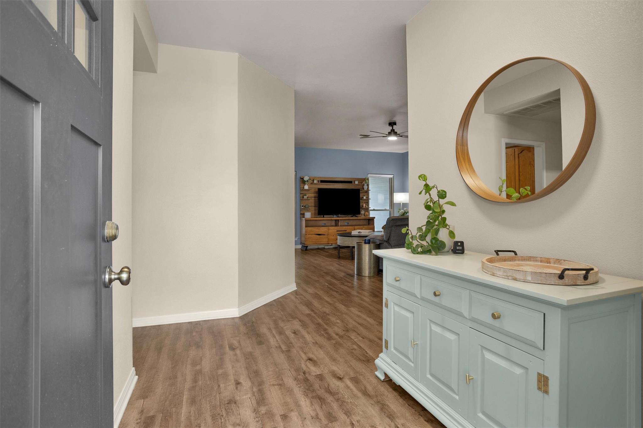 1906 Round Table, New Braunfels, TX 78130