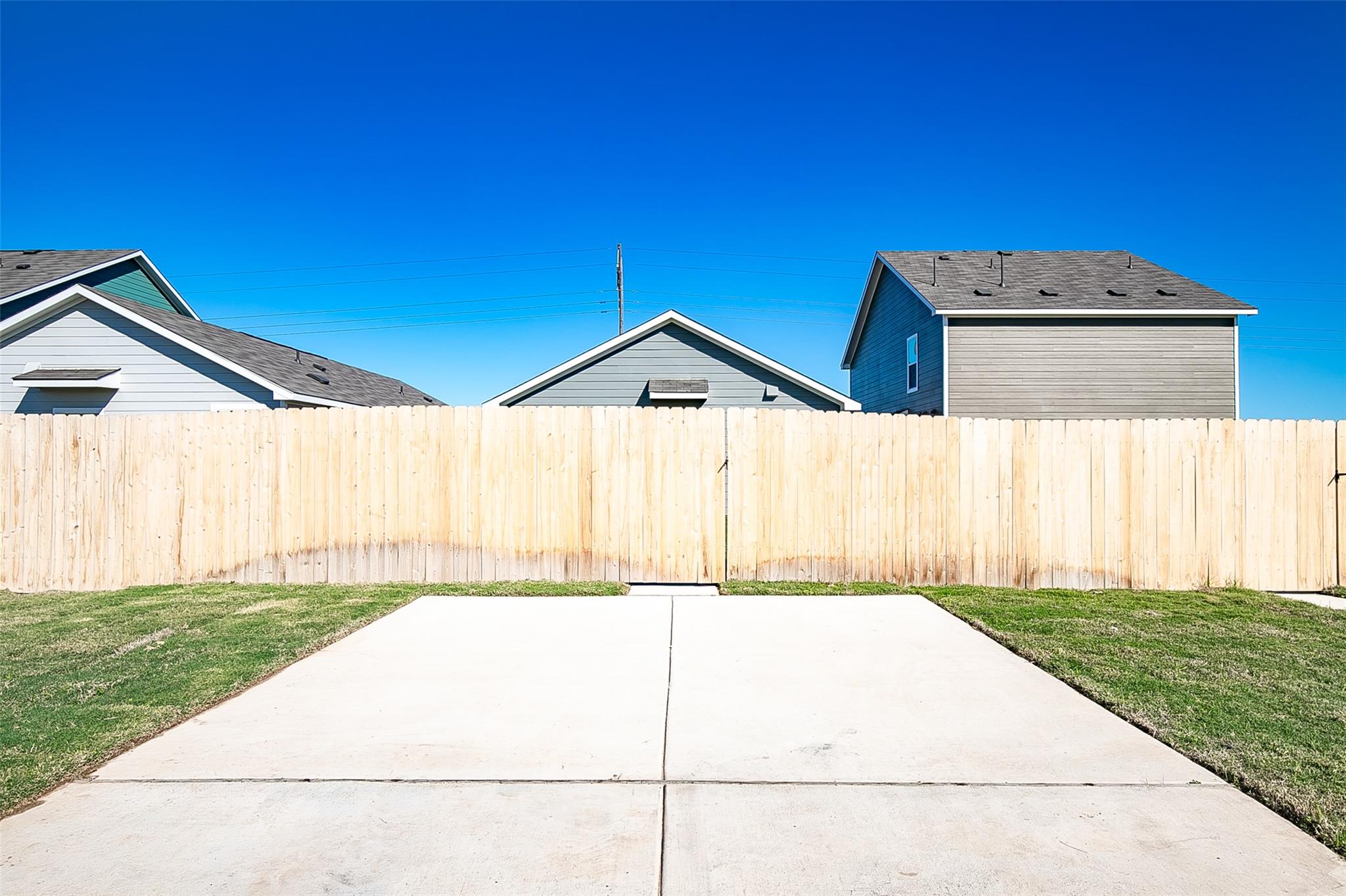 1133 Largemouth Rd, Bastrop, TX 78602