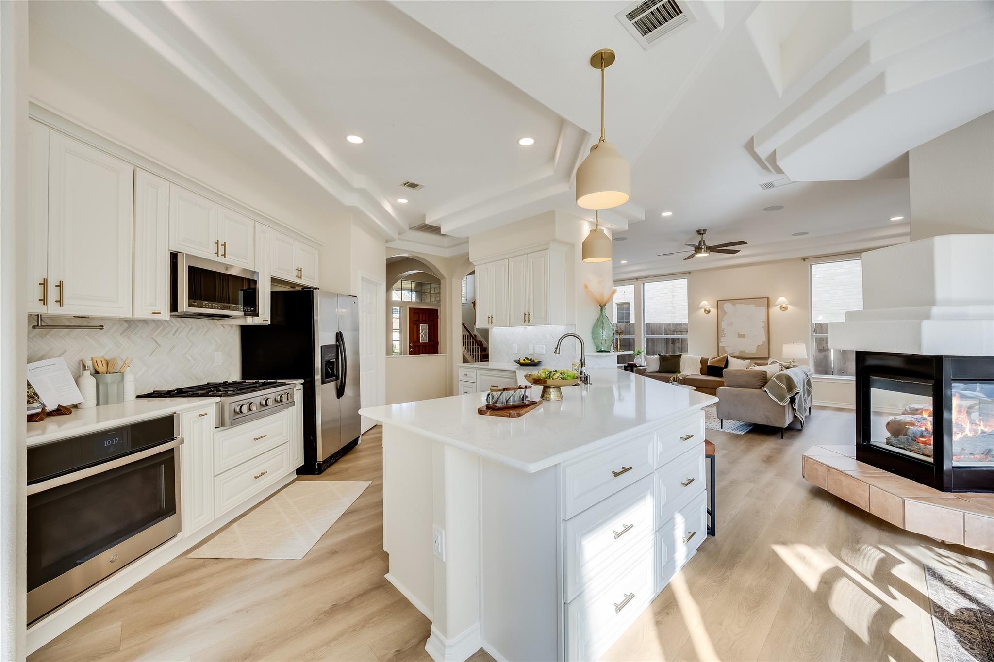 14925 Cordero Dr, Austin, TX 78717