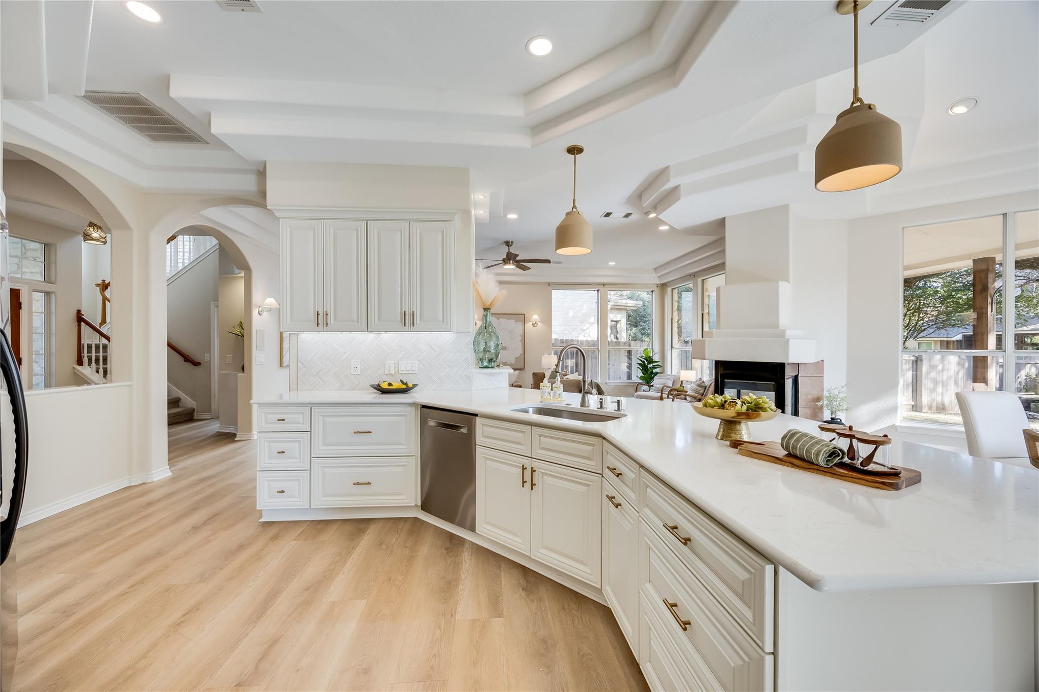 14925 Cordero Dr, Austin, TX 78717