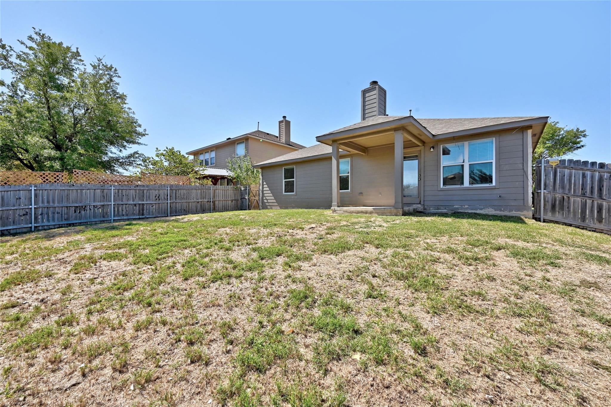 166 Pecanwood N, Kyle, TX 78640