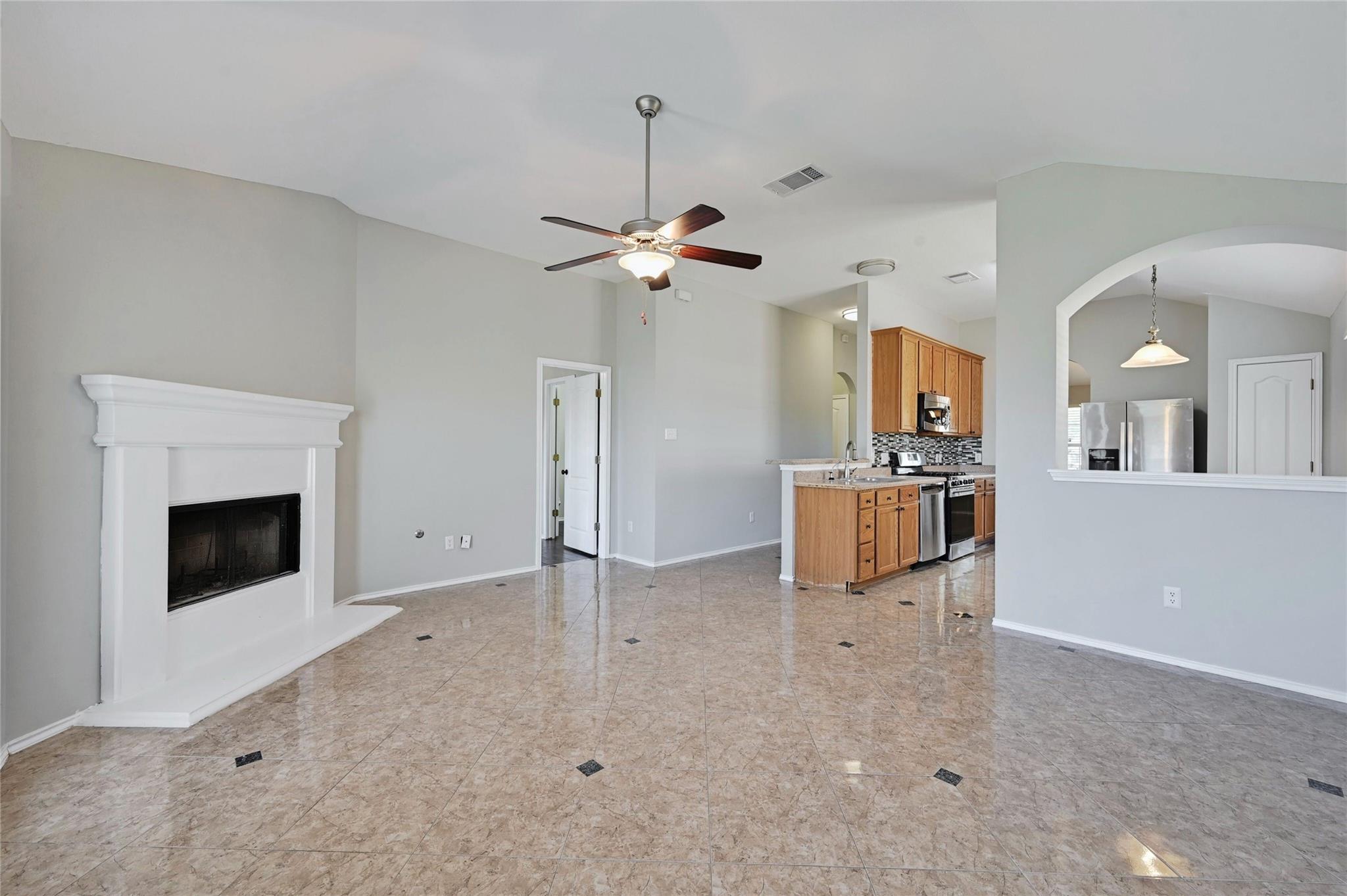 166 Pecanwood N, Kyle, TX 78640