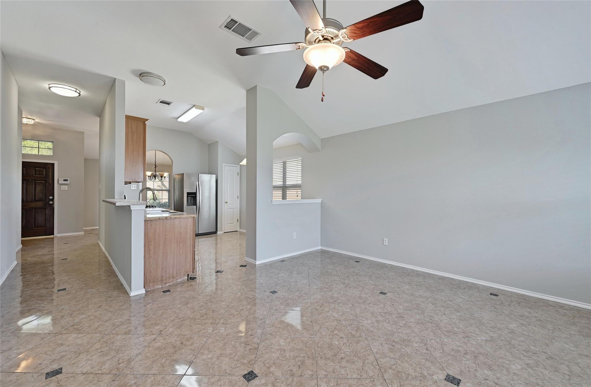 166 Pecanwood N, Kyle, TX 78640