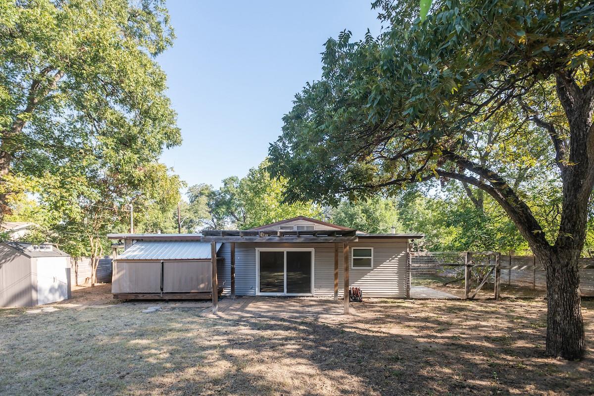 1301 Clearfield Dr, Austin, TX 78758