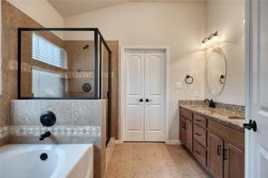 4404 Longfellow Cv, Lago Vista, TX 78645