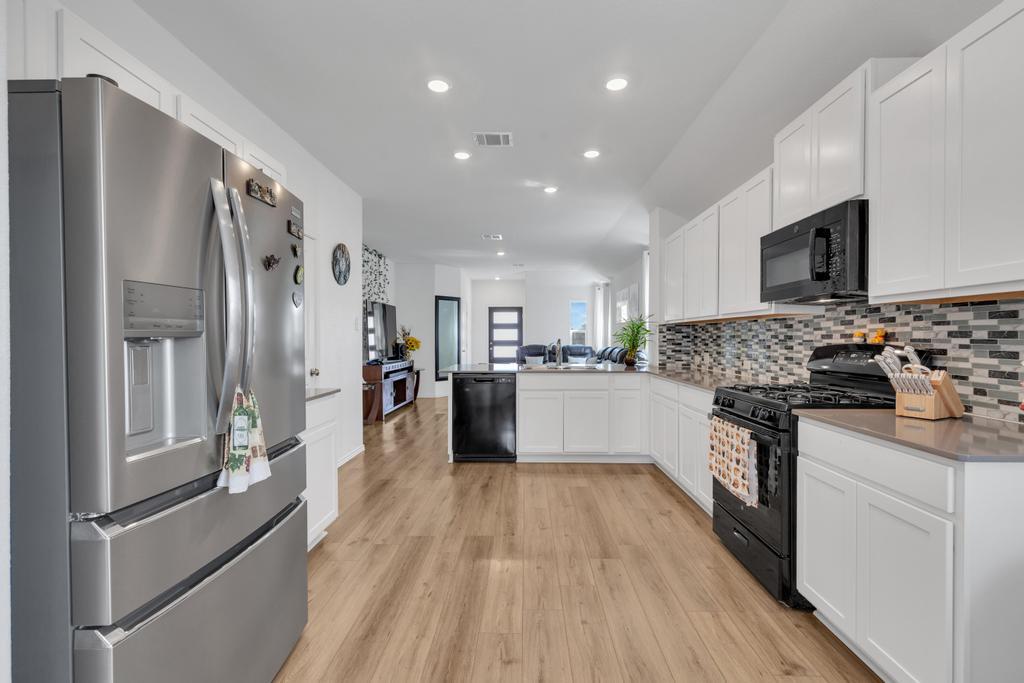 234 Canley Loop, Hutto, TX 78634