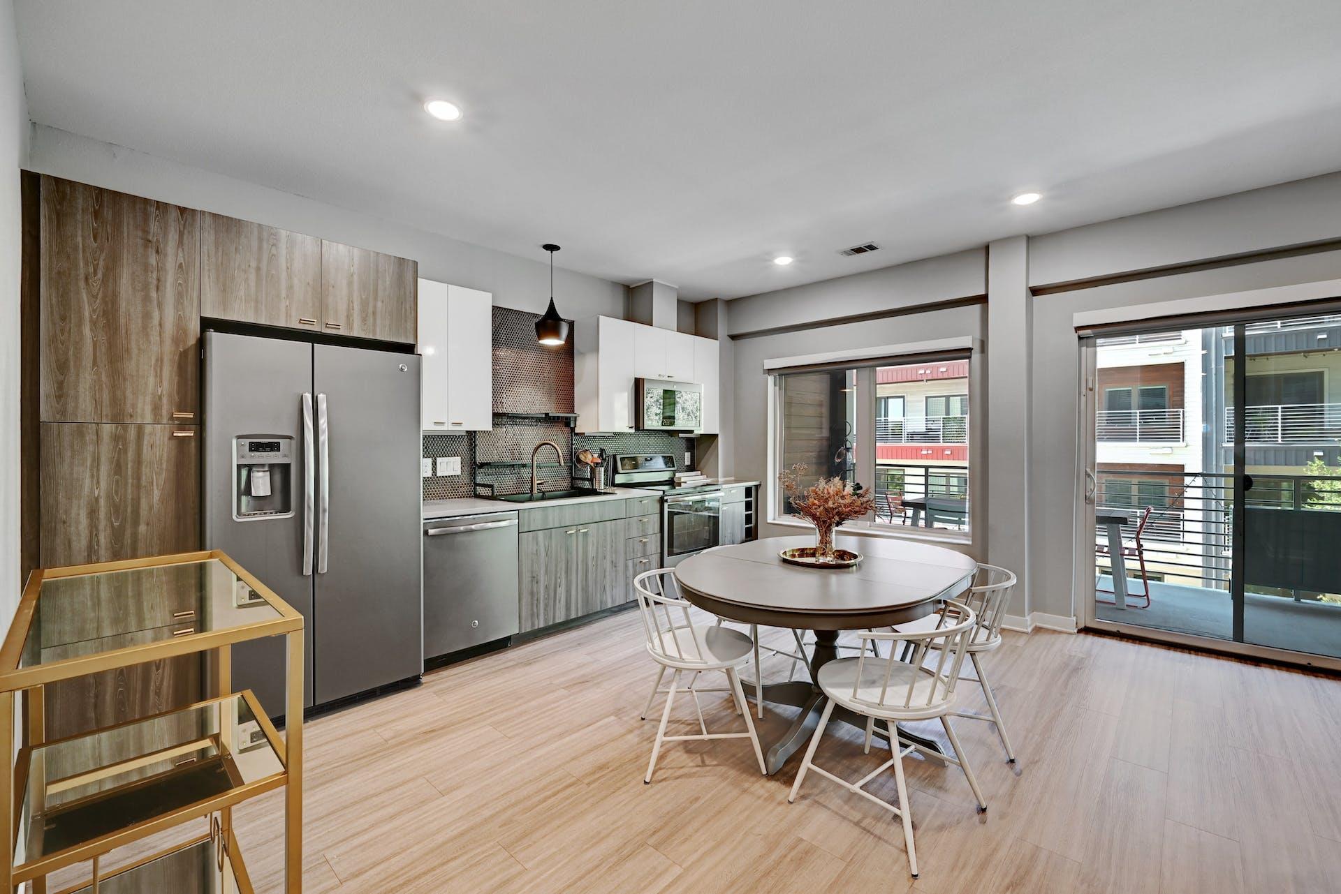 4361 S Congress Ave # 336, Austin, TX 78745