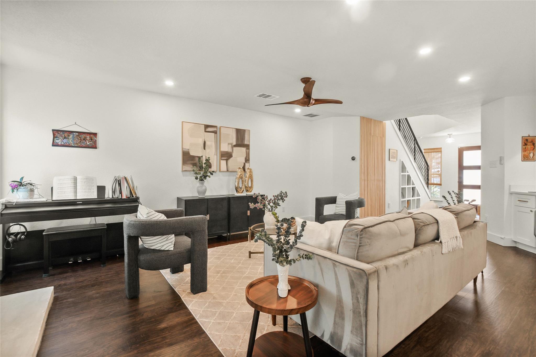 8407 Copano Dr, Austin, TX 78749