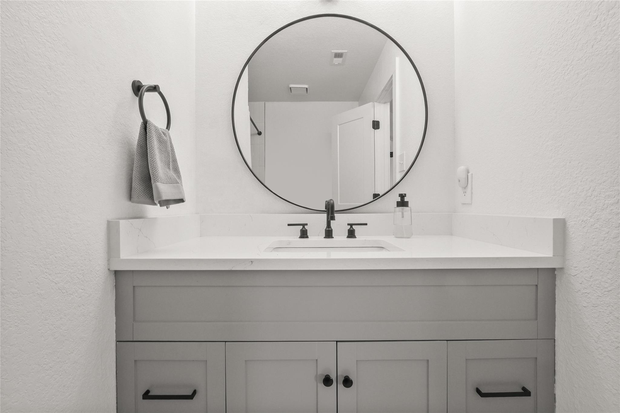 8407 Copano Dr, Austin, TX 78749