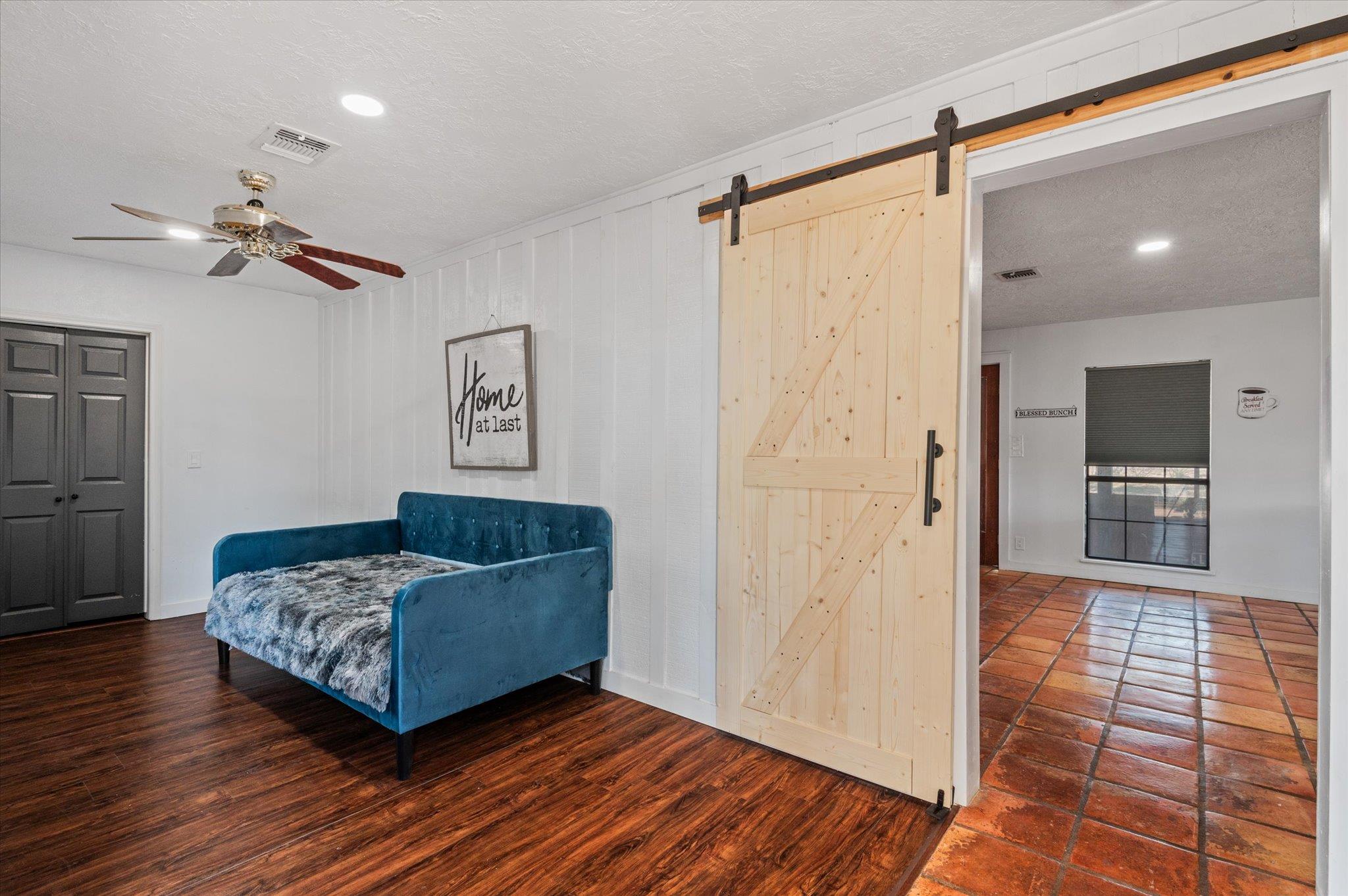 215 Go Away Rd, Blanco, TX 78606