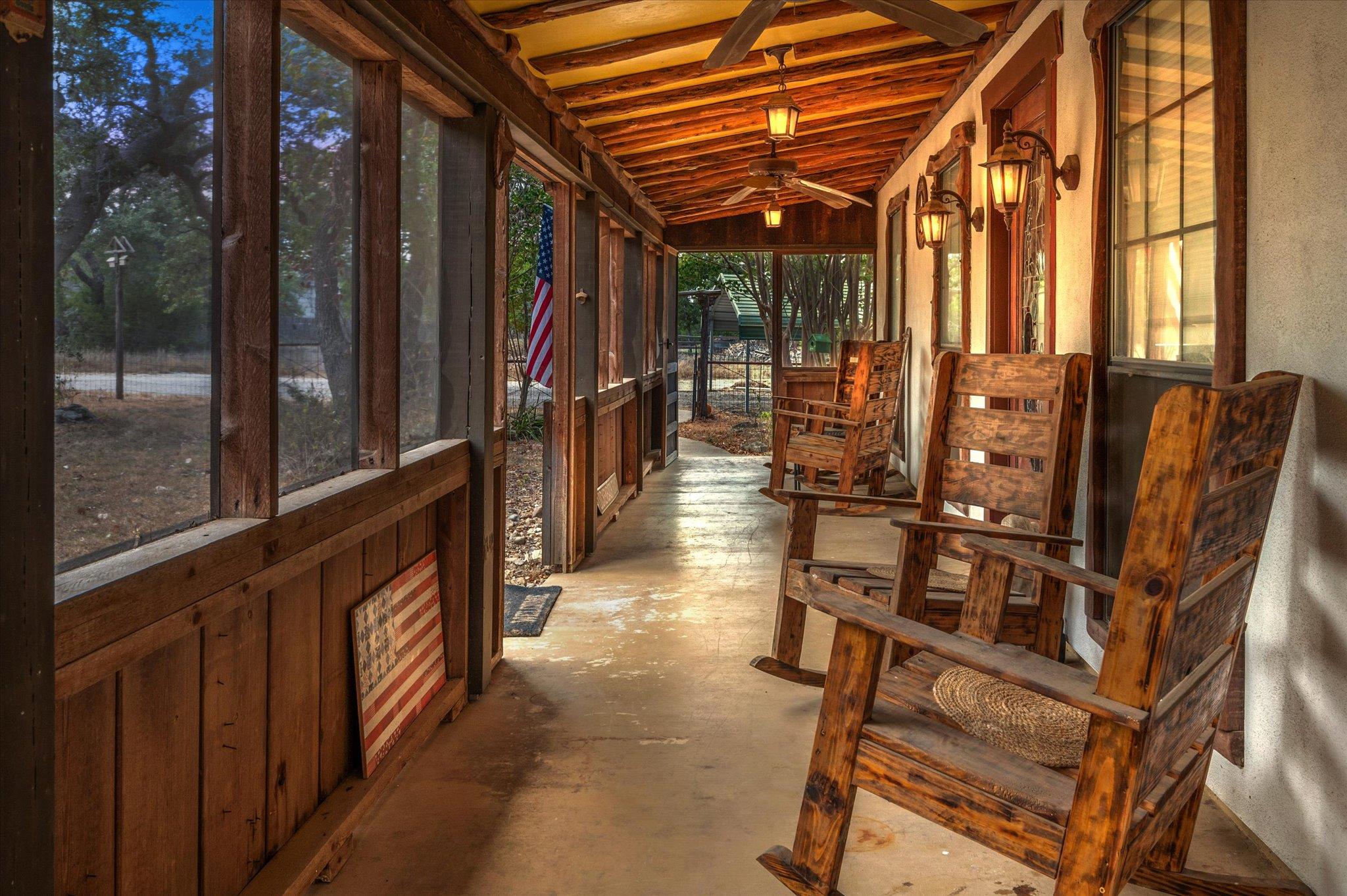 215 Go Away Rd, Blanco, TX 78606