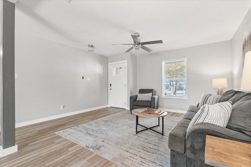 9707 Dallum Dr, Austin, TX 78753