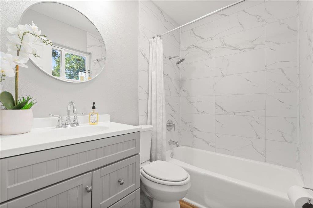 9707 Dallum Dr, Austin, TX 78753