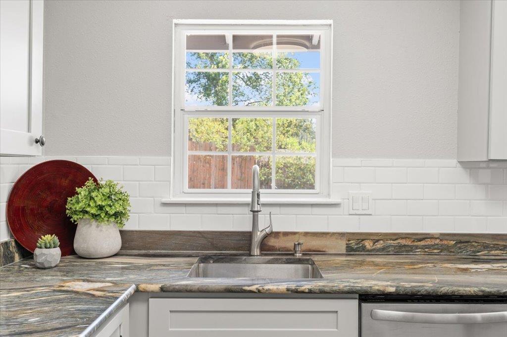 9707 Dallum Dr, Austin, TX 78753