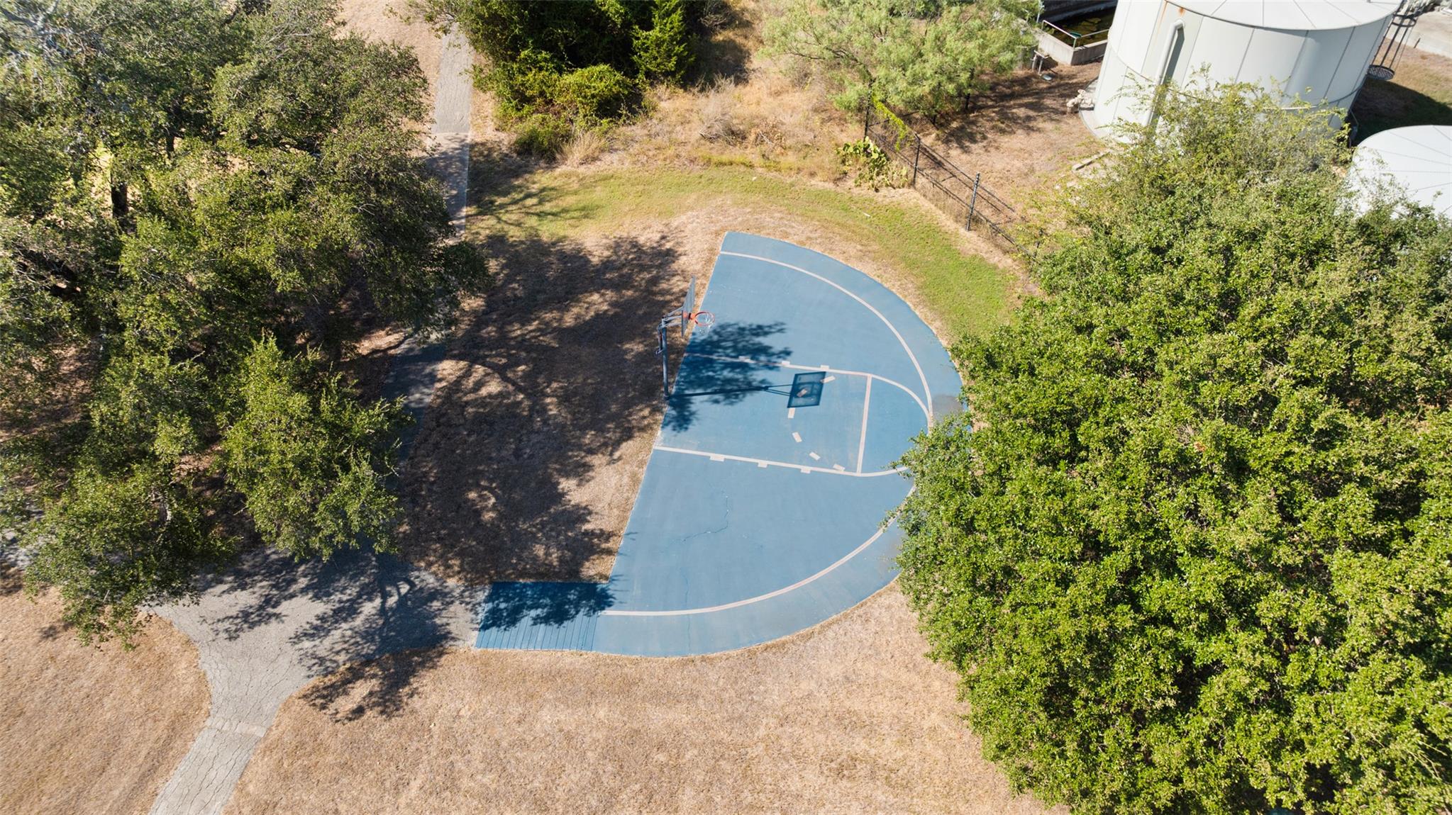 108 High Plains Trl, Spicewood, TX 78669