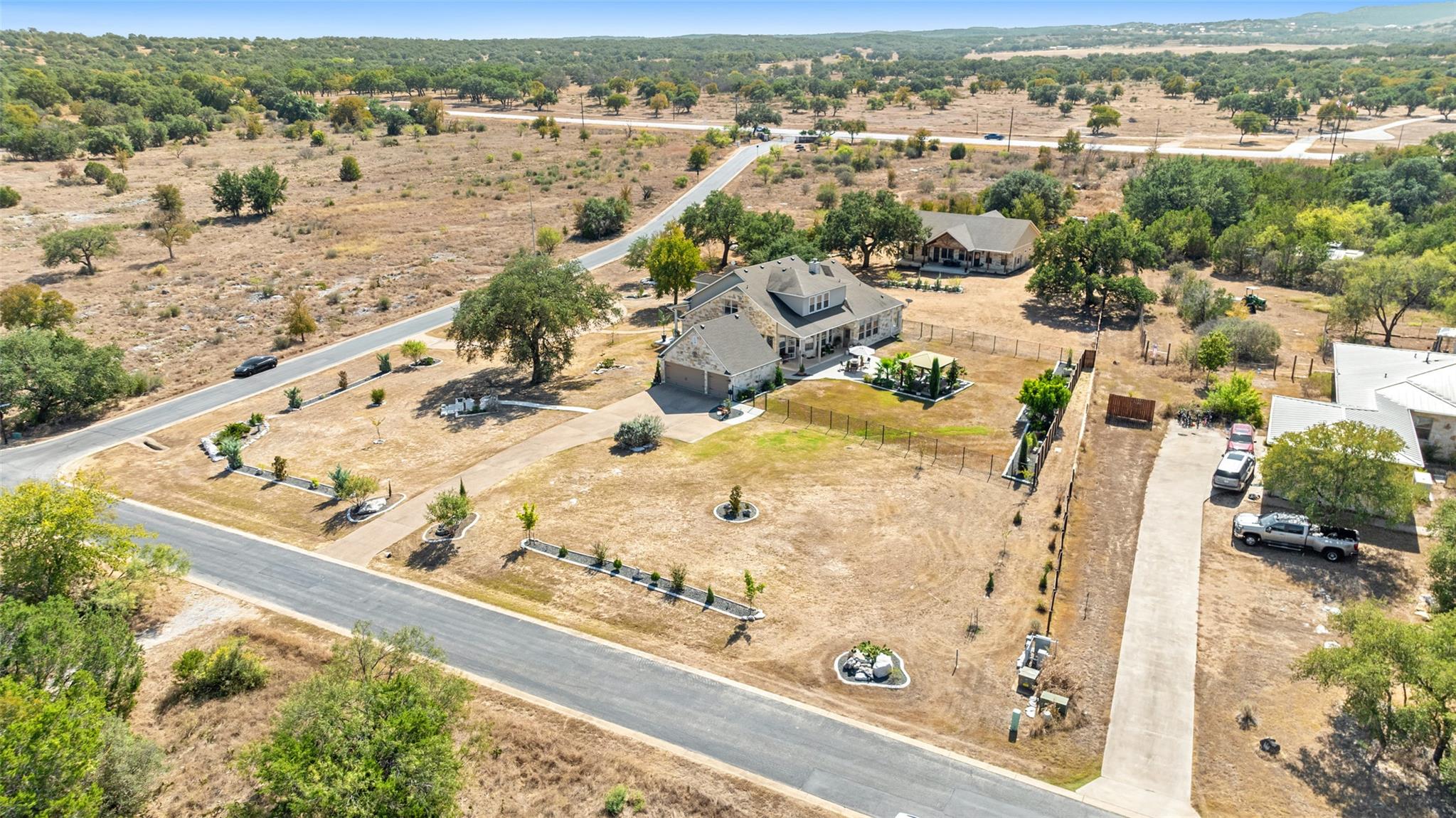 108 High Plains Trl, Spicewood, TX 78669