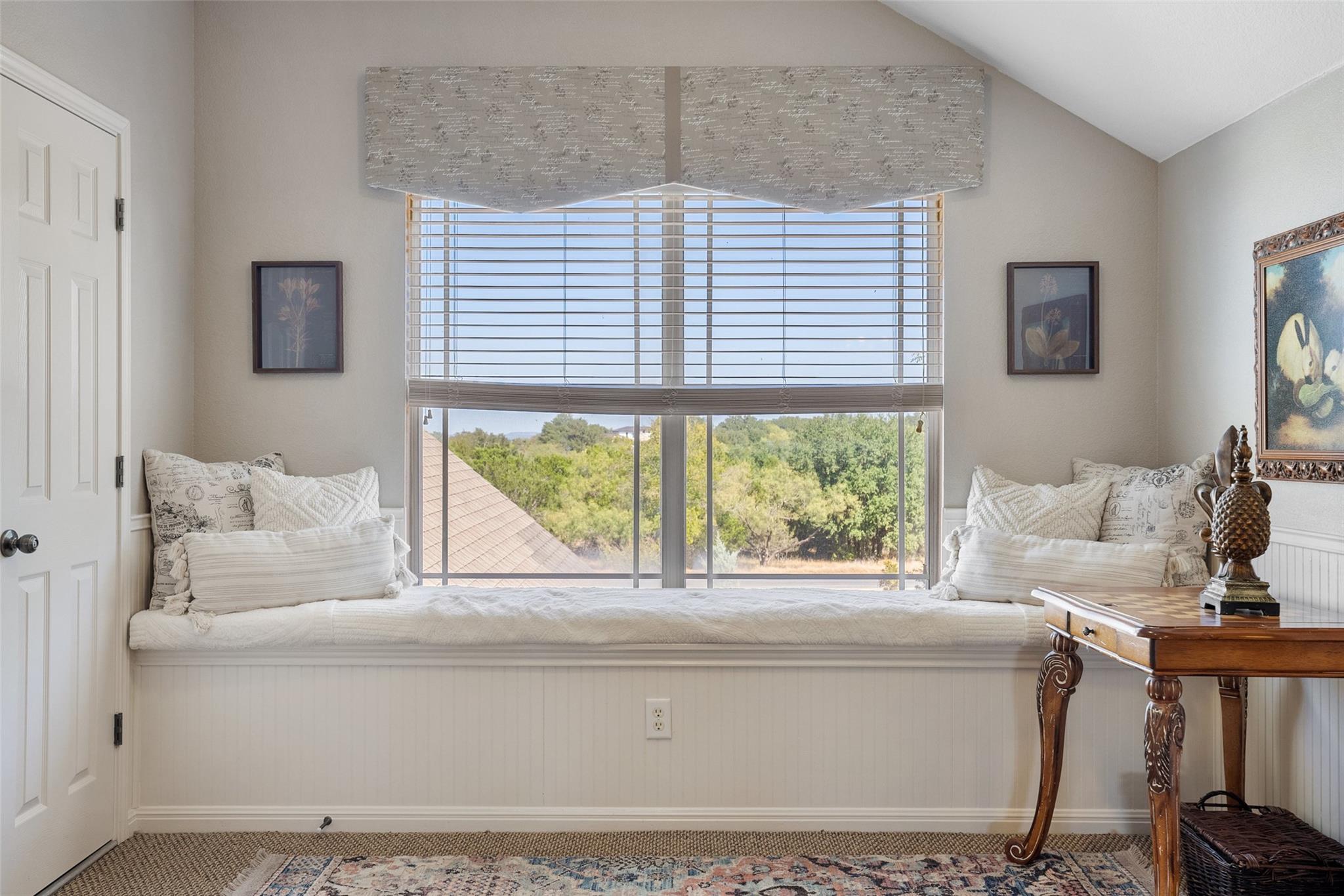 108 High Plains Trl, Spicewood, TX 78669