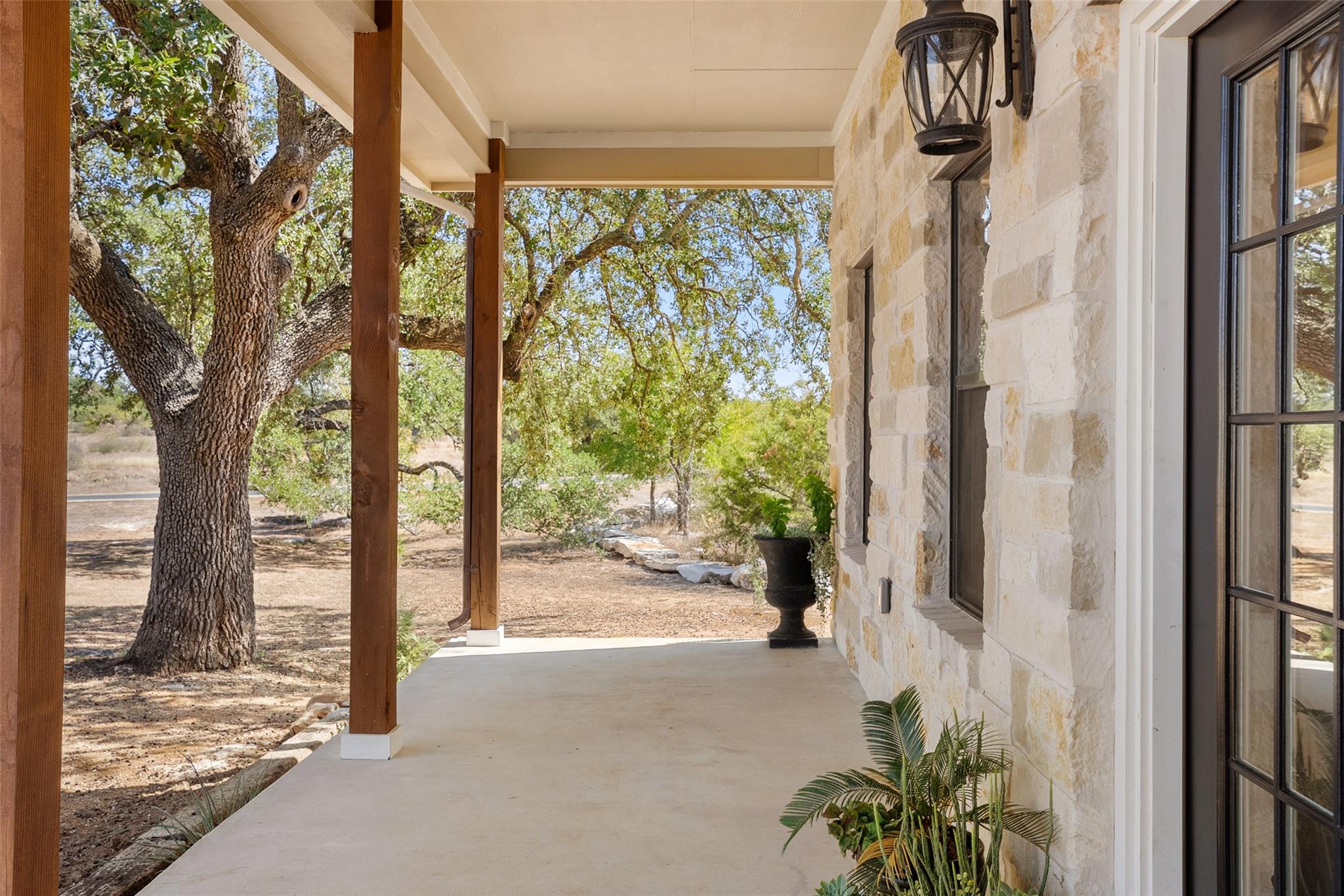 108 High Plains Trl, Spicewood, TX 78669