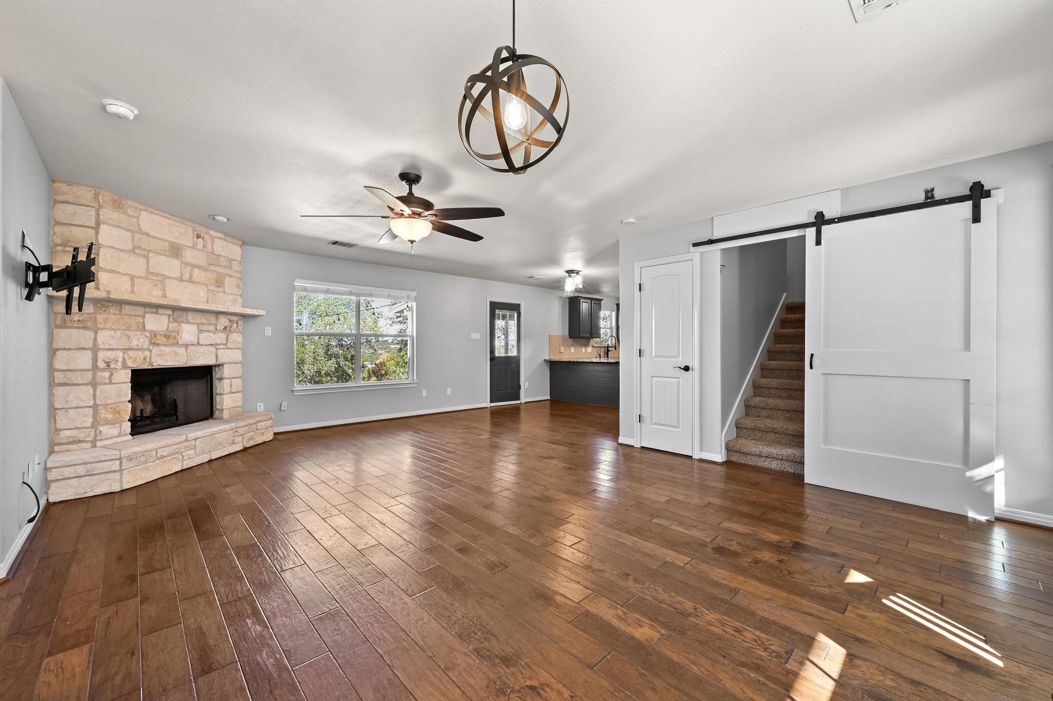 4204 BOB WIRE Rd, Spicewood, TX 78669