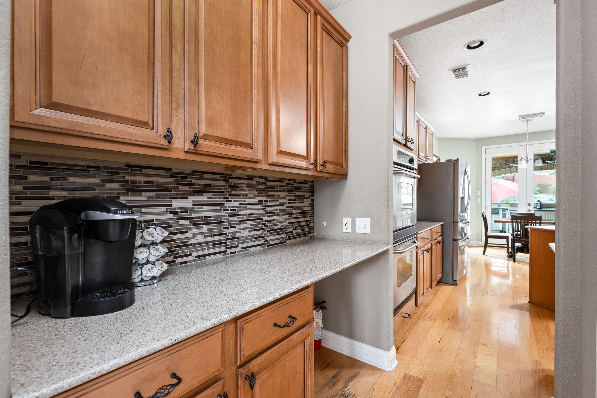 7109 Via Correto Dr, Austin, TX 78749