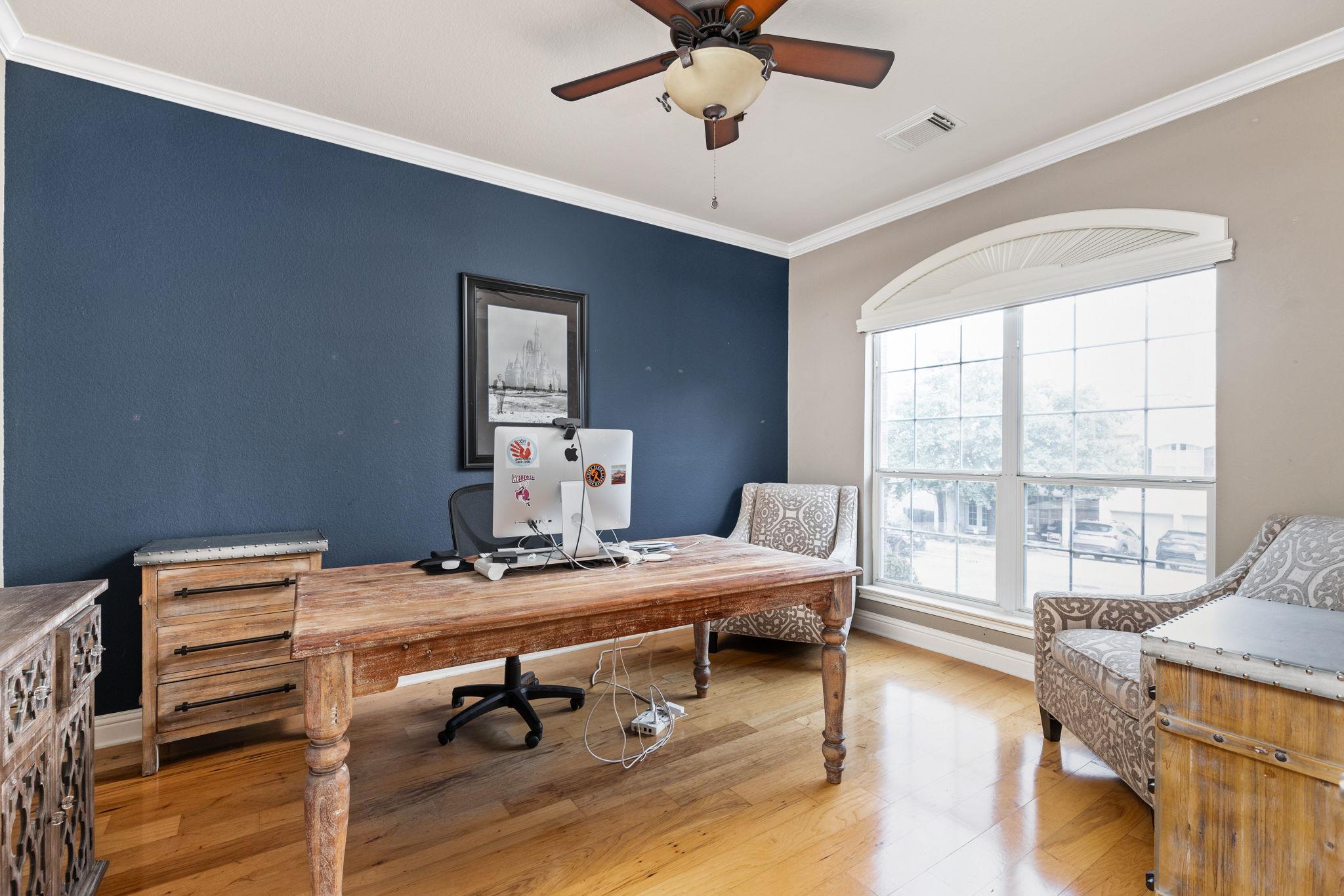 7109 Via Correto Dr, Austin, TX 78749