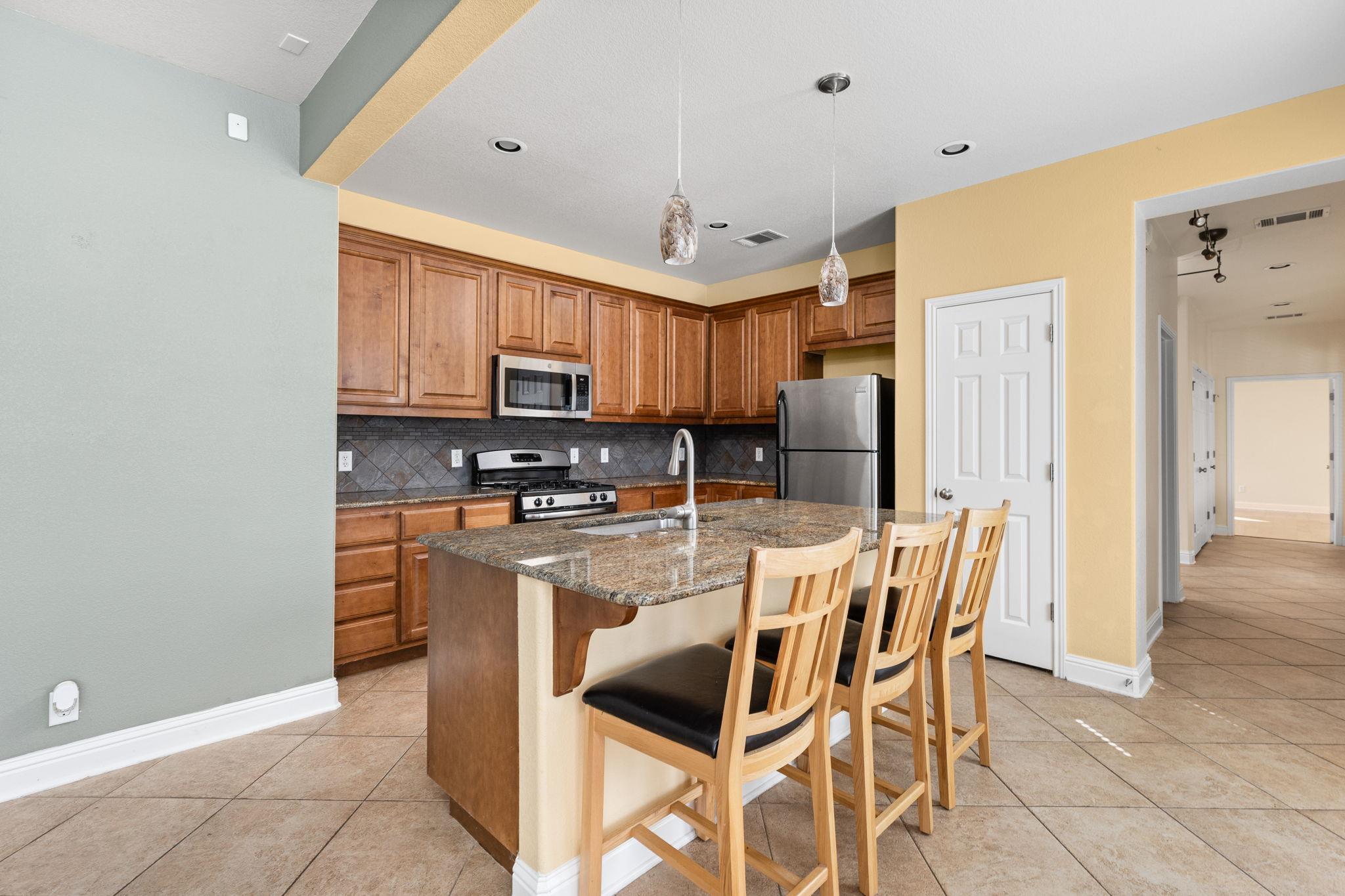 7109 Via Correto Dr, Austin, TX 78749