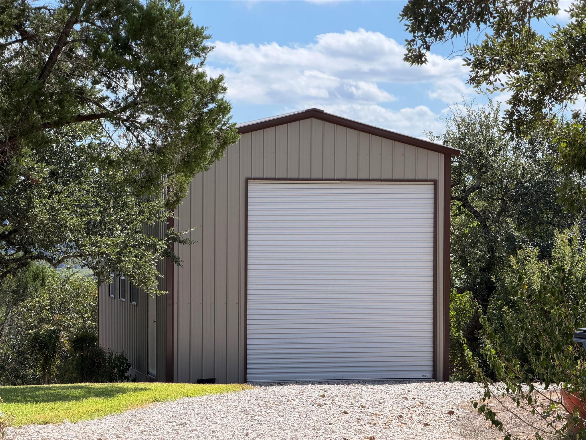 2755 Skyline Dr, Canyon Lake, TX 78133