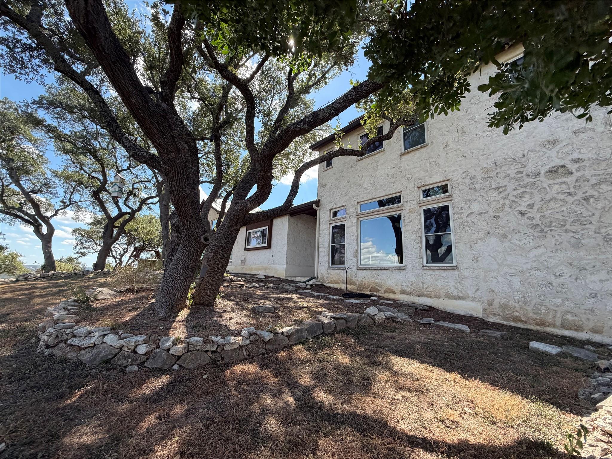 2755 Skyline Dr, Canyon Lake, TX 78133