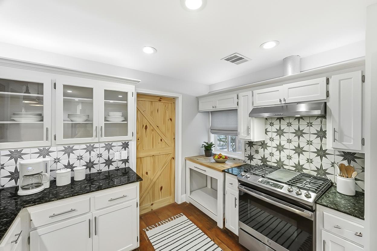 7804 Phoenix Pass, Austin, TX 78737