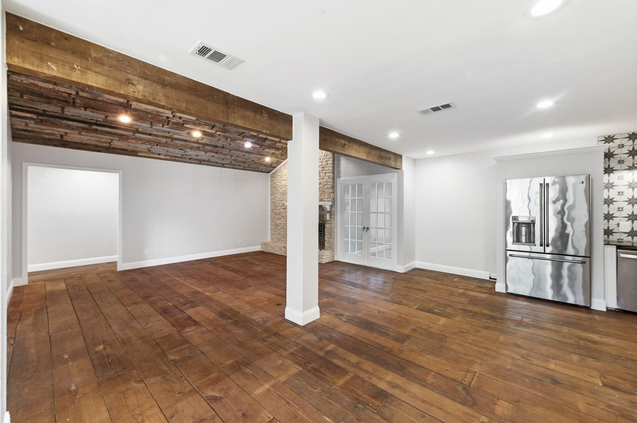 7804 Phoenix Pass, Austin, TX 78737