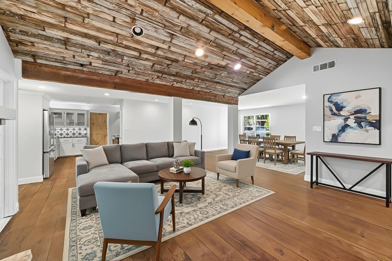 7804 Phoenix Pass, Austin, TX 78737