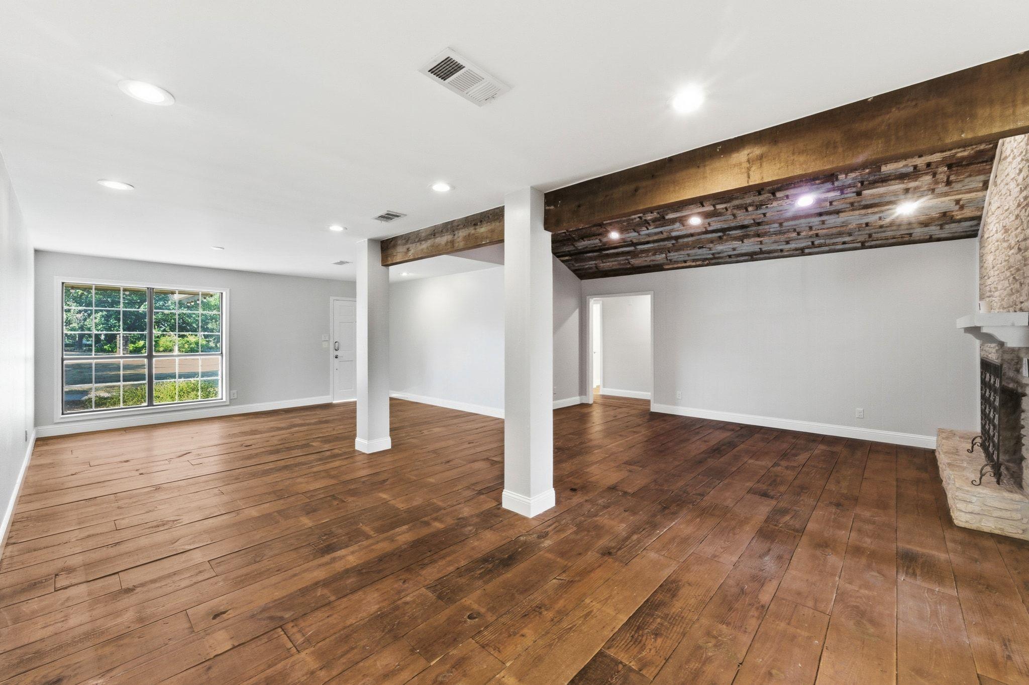 7804 Phoenix Pass, Austin, TX 78737