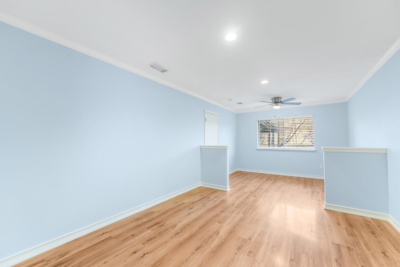 208 Woodmont Dr, Georgetown, TX 78628