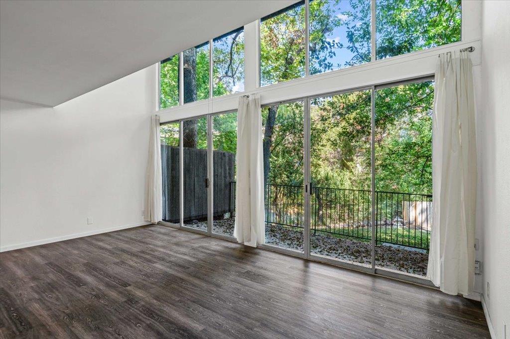 1304 Mariposa Dr # 156, Austin, TX 78704