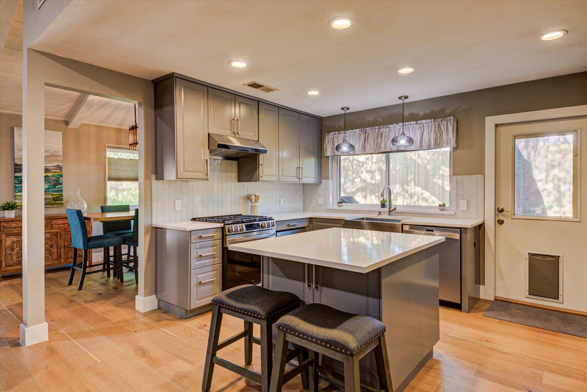 2713 Bryonhall Dr, Austin, TX 78745