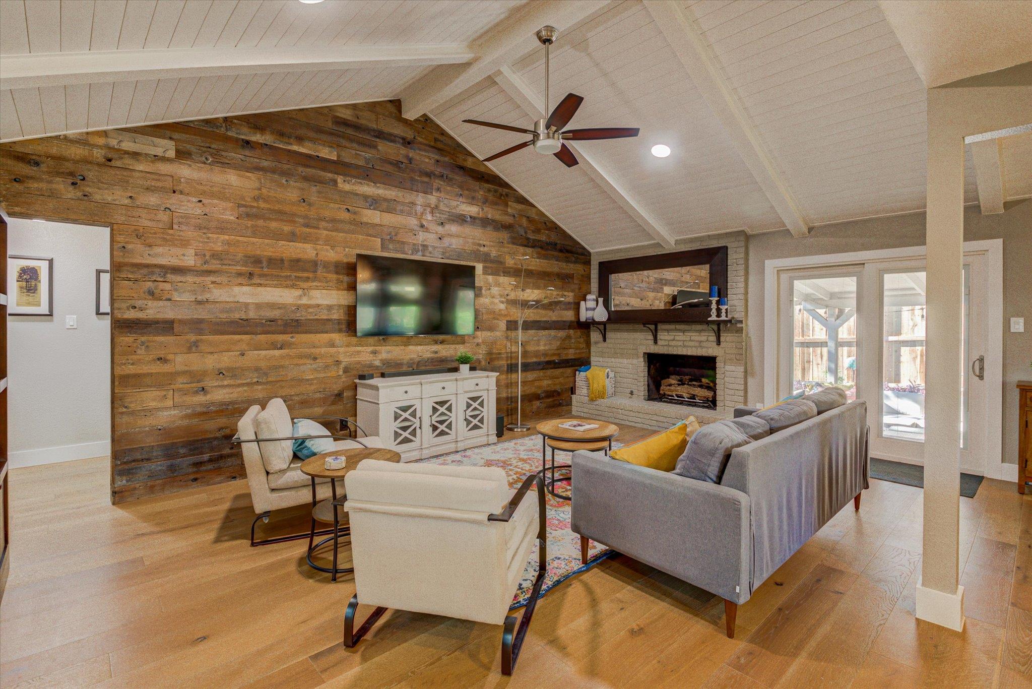 2713 Bryonhall Dr, Austin, TX 78745