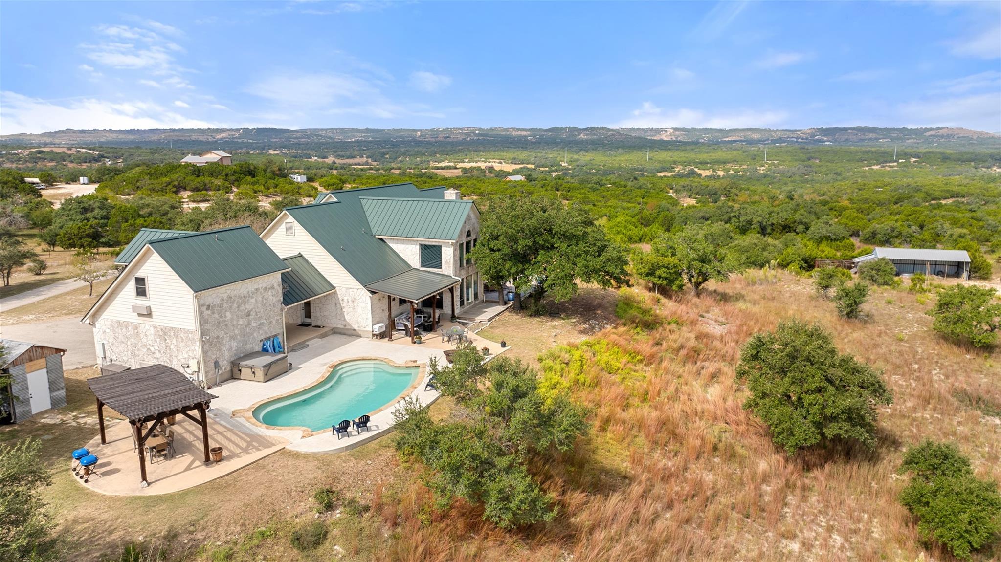 3108 Rolling Hills Rd, Blanco, TX 78606