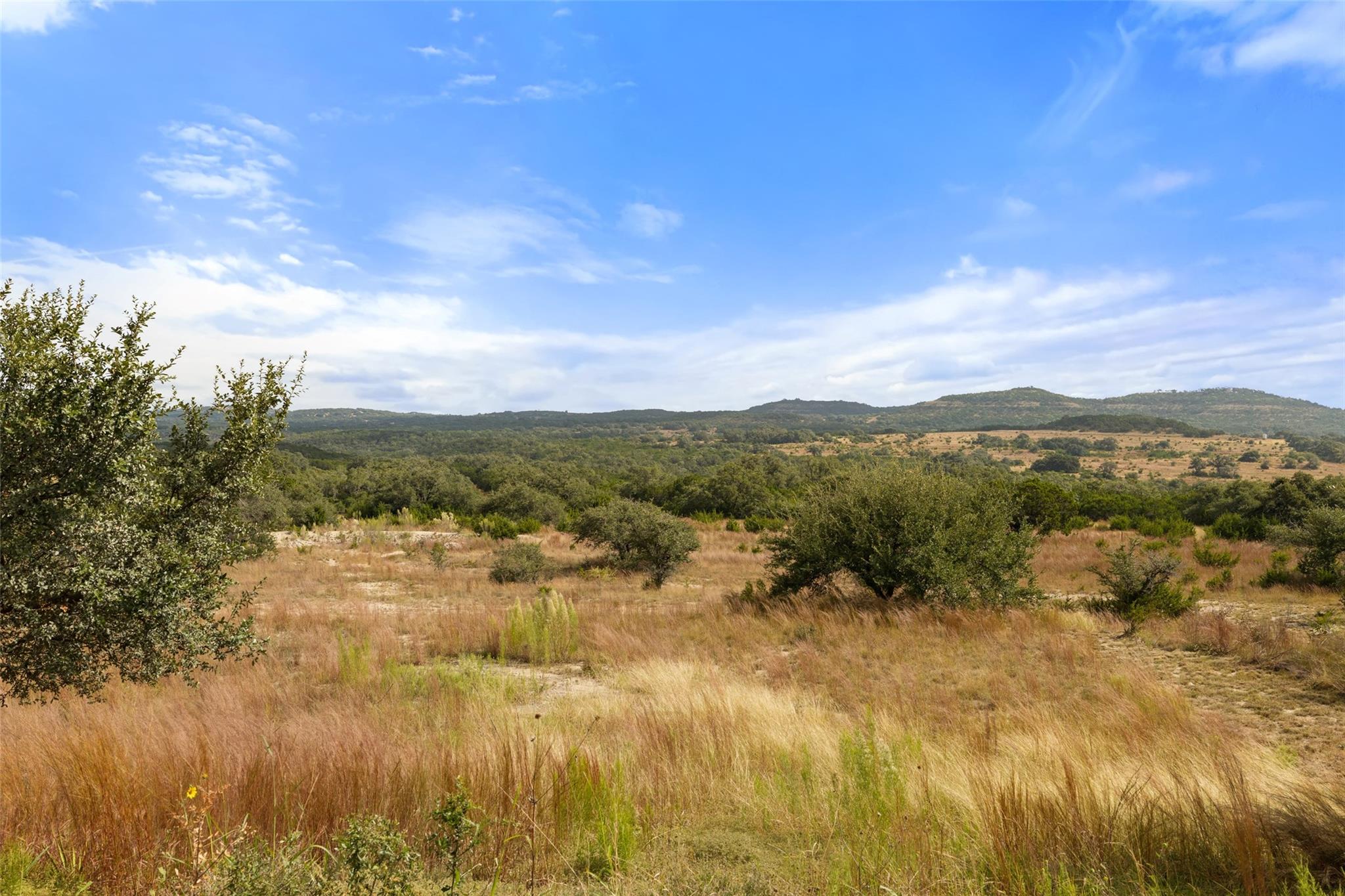 3108 Rolling Hills Rd, Blanco, TX 78606