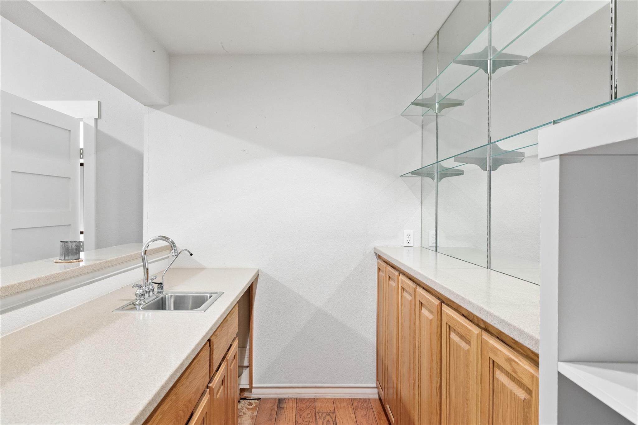 3108 Rolling Hills Rd, Blanco, TX 78606