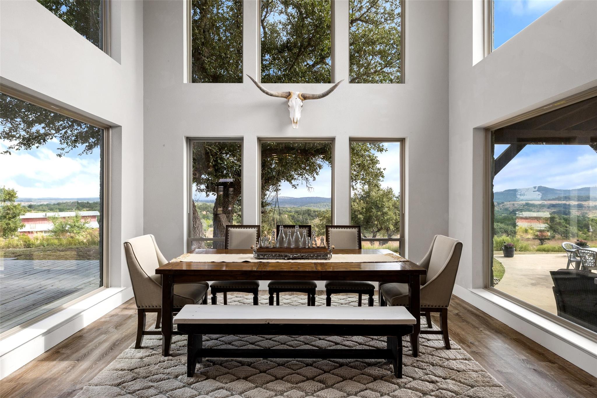 3108 Rolling Hills Rd, Blanco, TX 78606