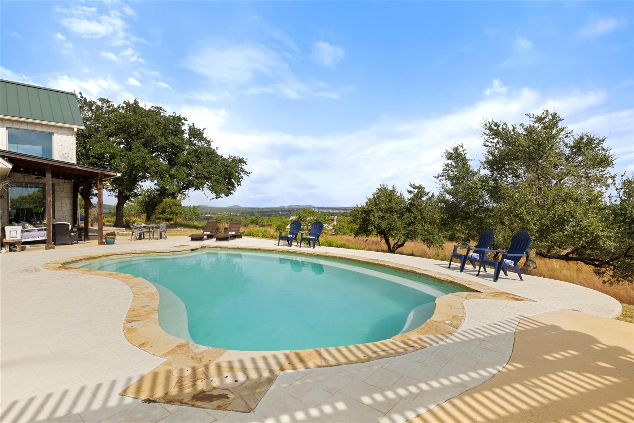 3108 Rolling Hills Rd, Blanco, TX 78606