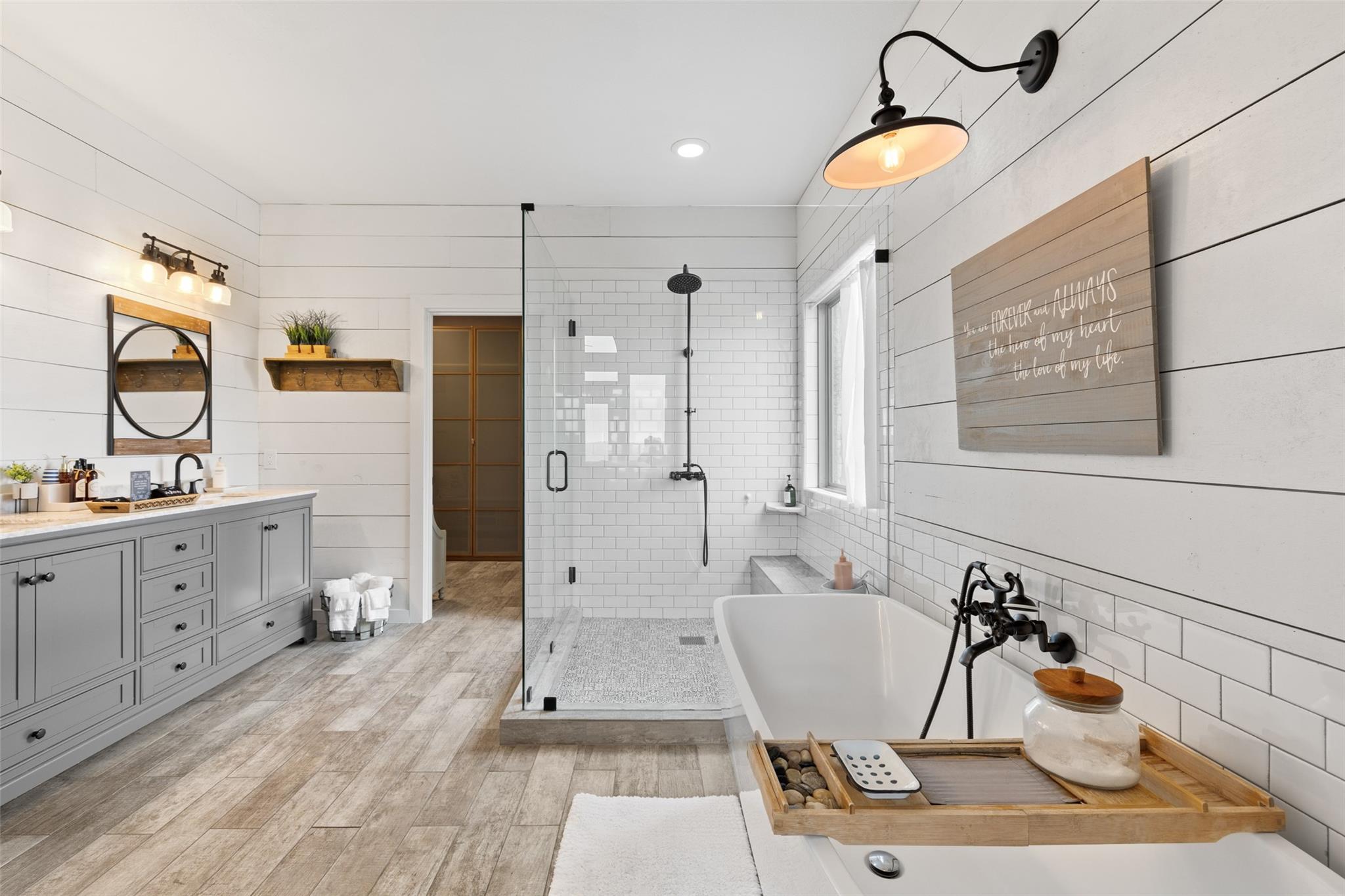 3108 Rolling Hills Rd, Blanco, TX 78606