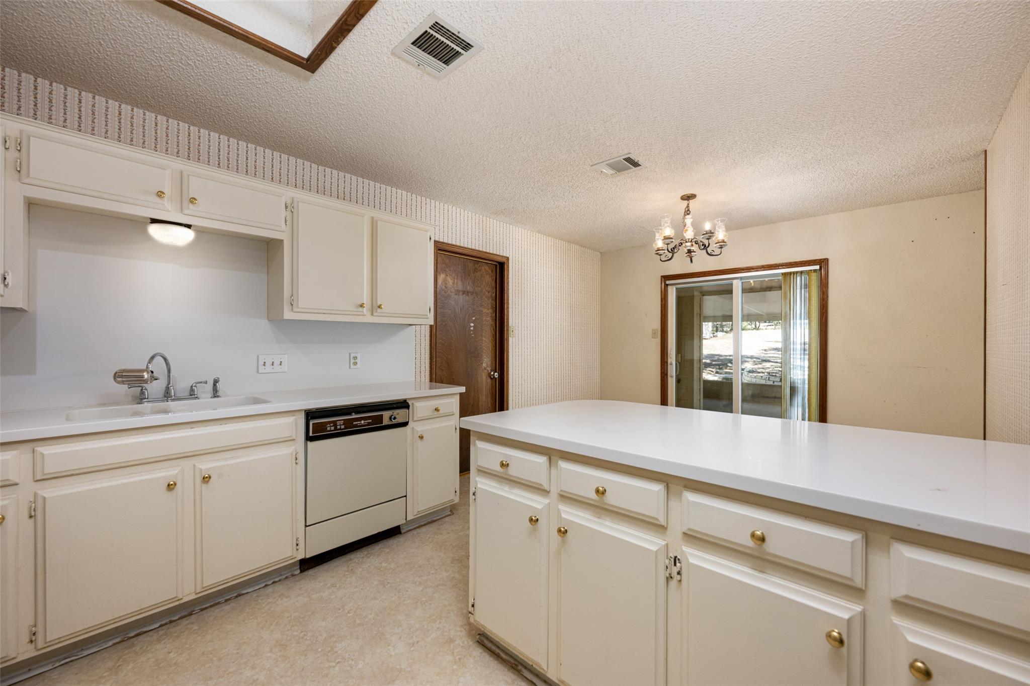 9424 El Rey Blvd, Austin, TX 78737