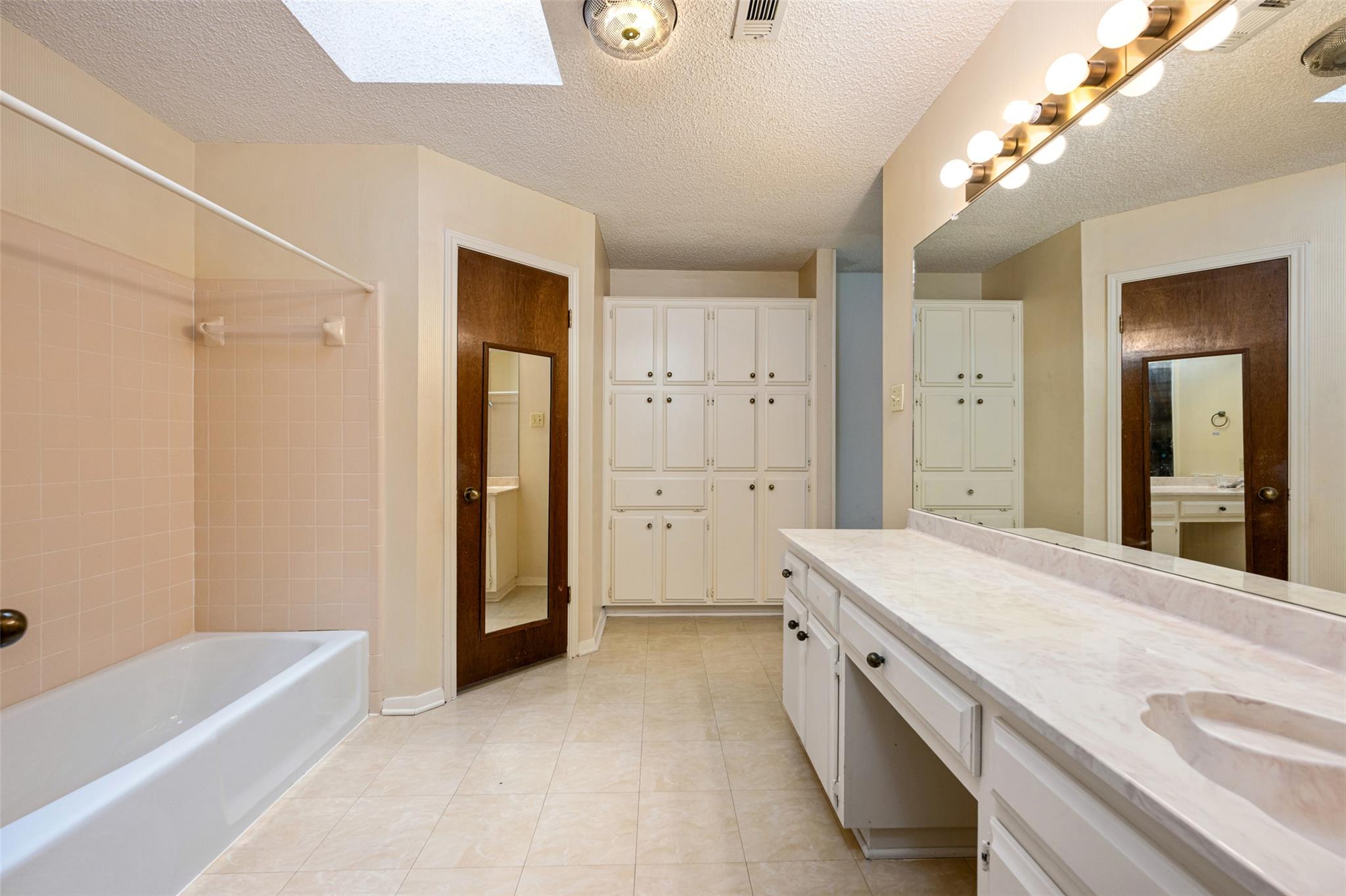 9424 El Rey Blvd, Austin, TX 78737