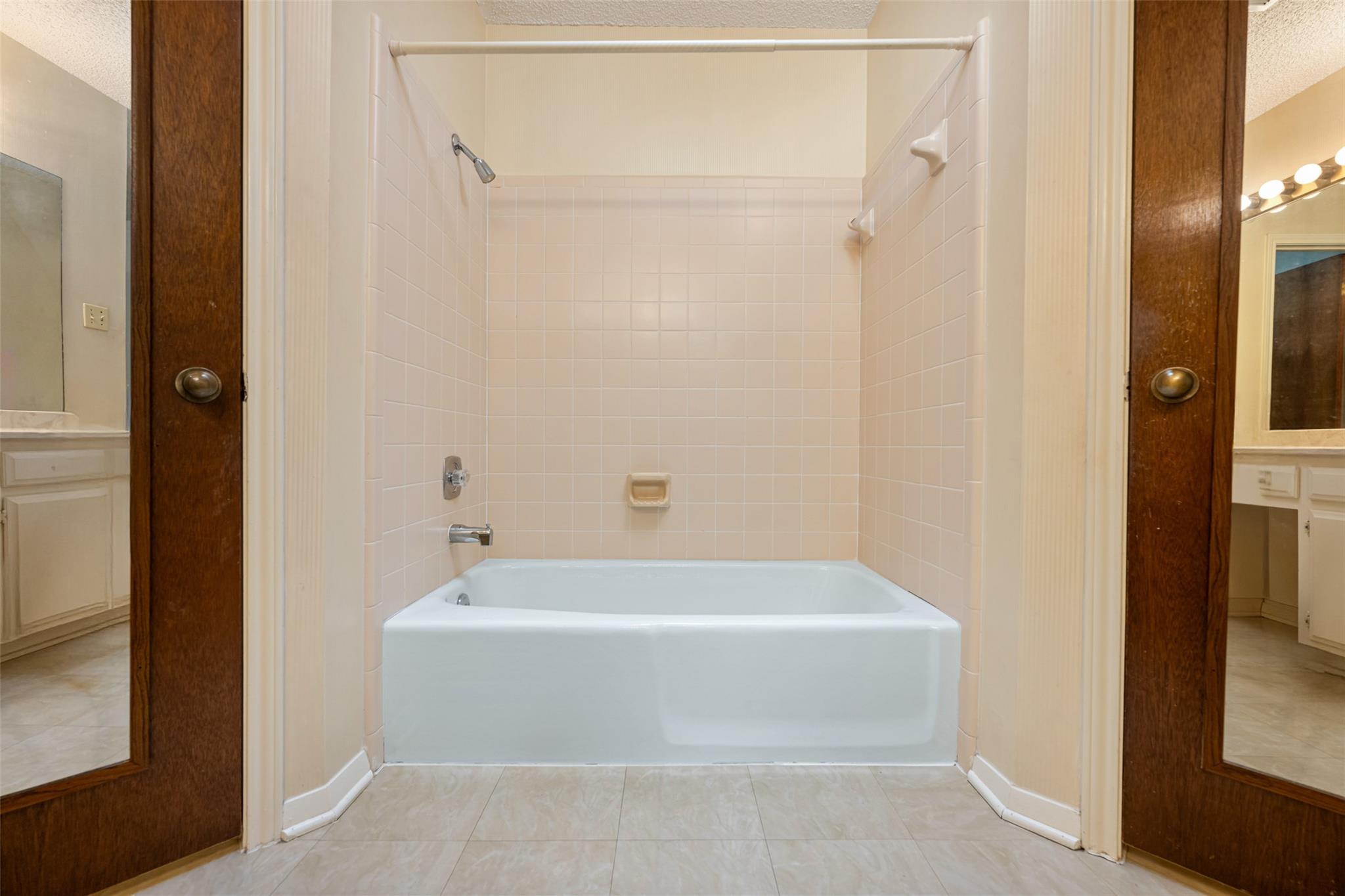 9424 El Rey Blvd, Austin, TX 78737